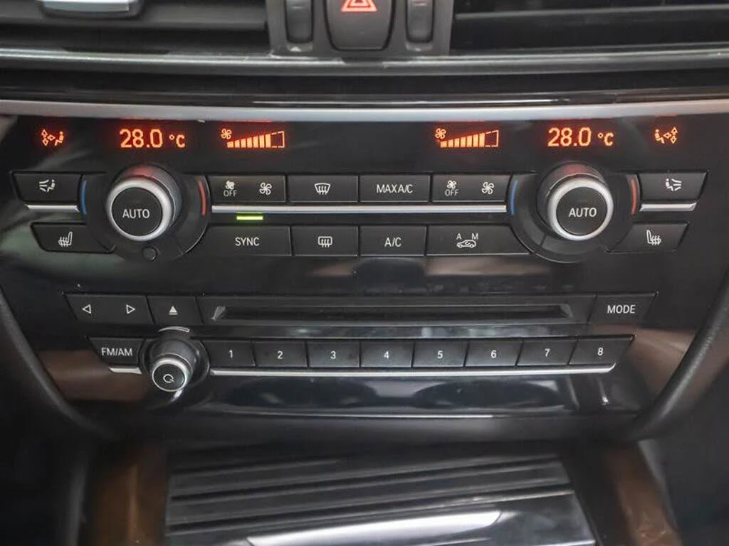 BMW X5 I * M-Package* * HeadUp* AвтоКредит* (ЦЕНА ДО БГ), снимка 12 - Автомобили и джипове - 53767662