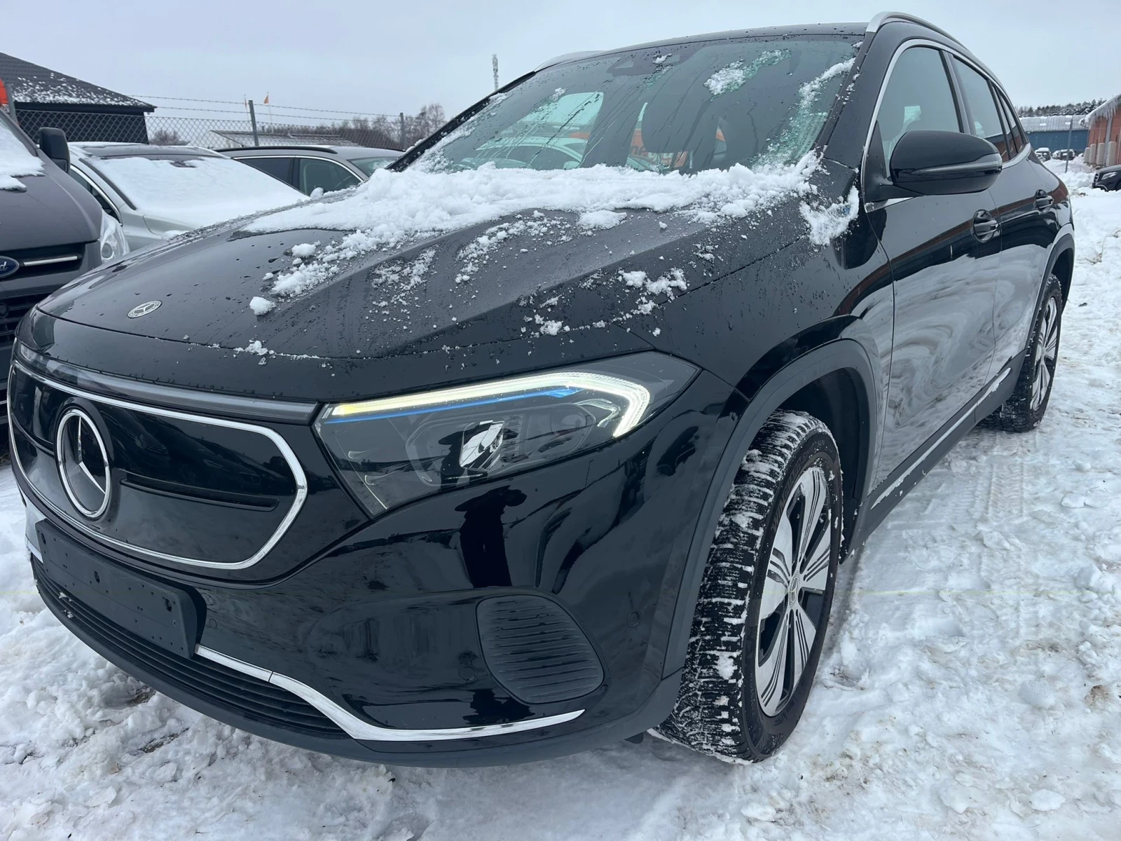 Mercedes-Benz EQA EQA 250, снимка 2 - Автомобили и джипове - 53923229