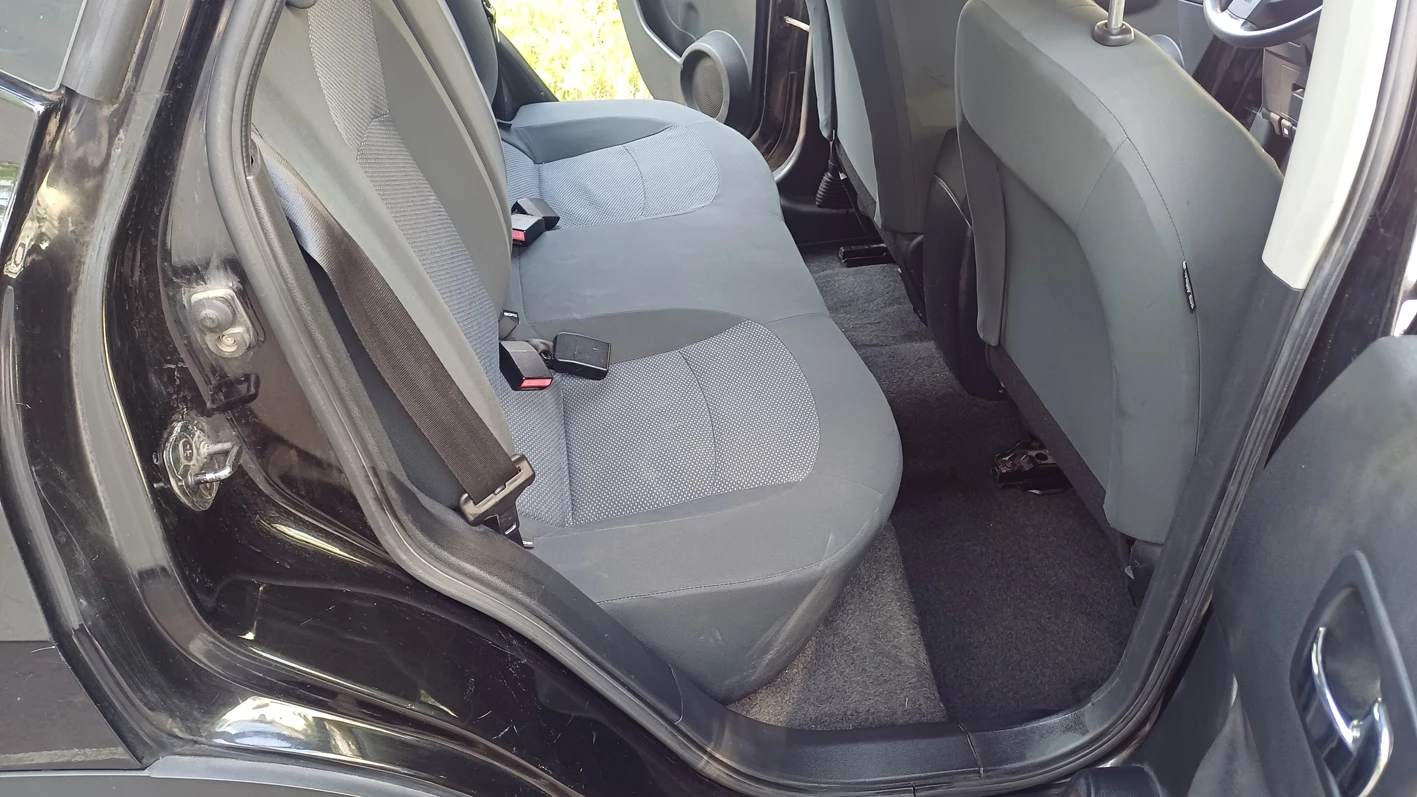 Nissan Qashqai 1.5 DCI-110 к.с Facelift, снимка 14 - Автомобили и джипове - 54216660