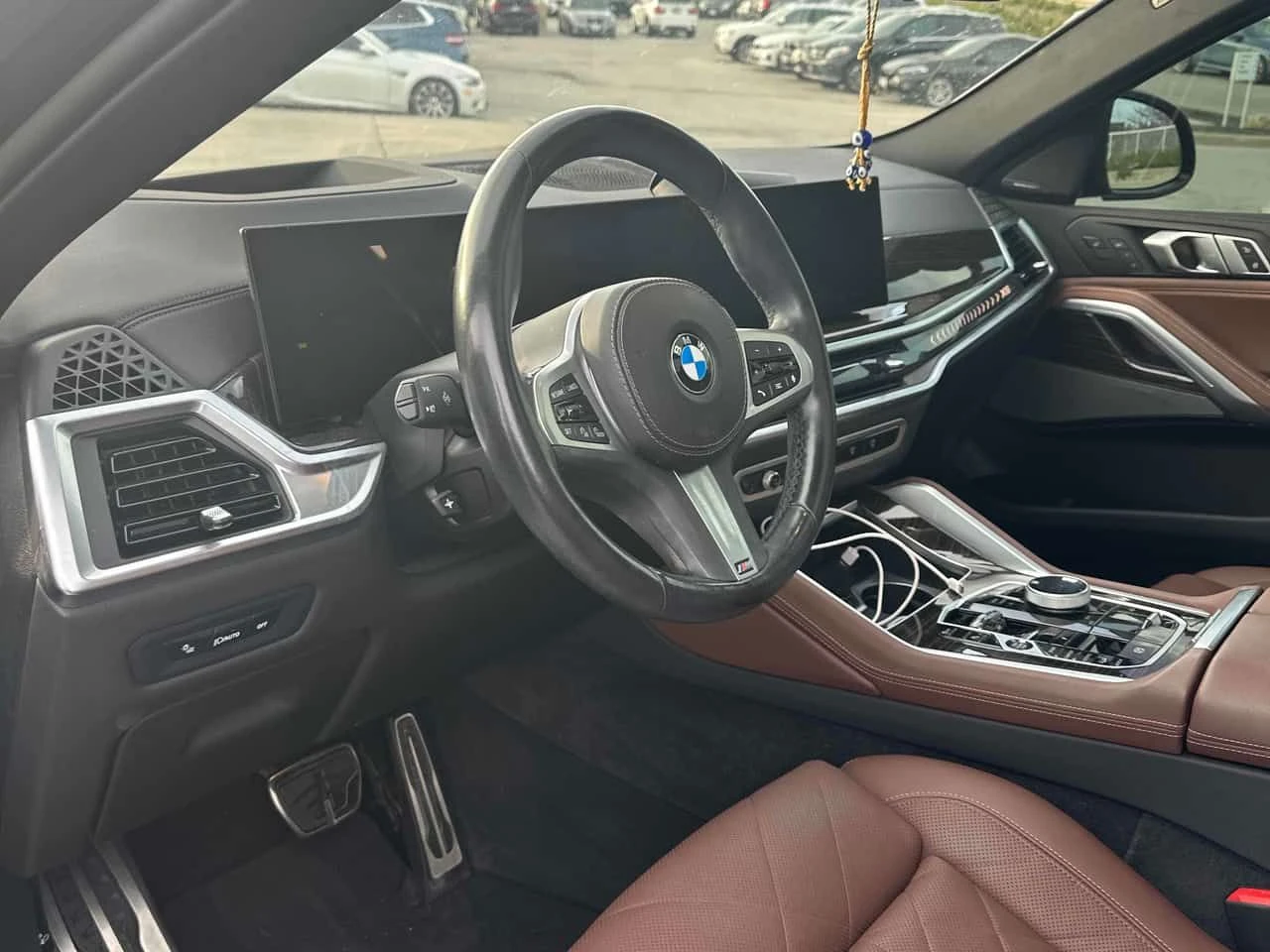 BMW X6 * xDrive40i * ДИСТРОНИК * ВЪЗДУШНО ОКАЧВАНЕ * 360 , снимка 7 - Автомобили и джипове - 54635560