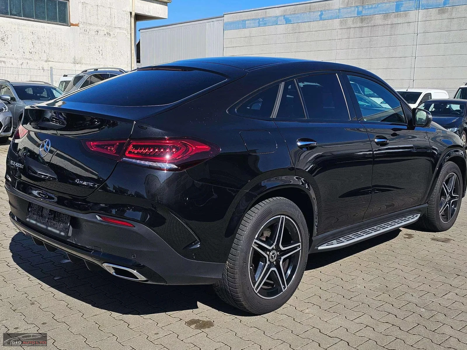 Mercedes-Benz GLE 400 COUPE/AMG/330HP/PANO/360/HUD/BURM/512z, снимка 7 - Автомобили и джипове - 55121880