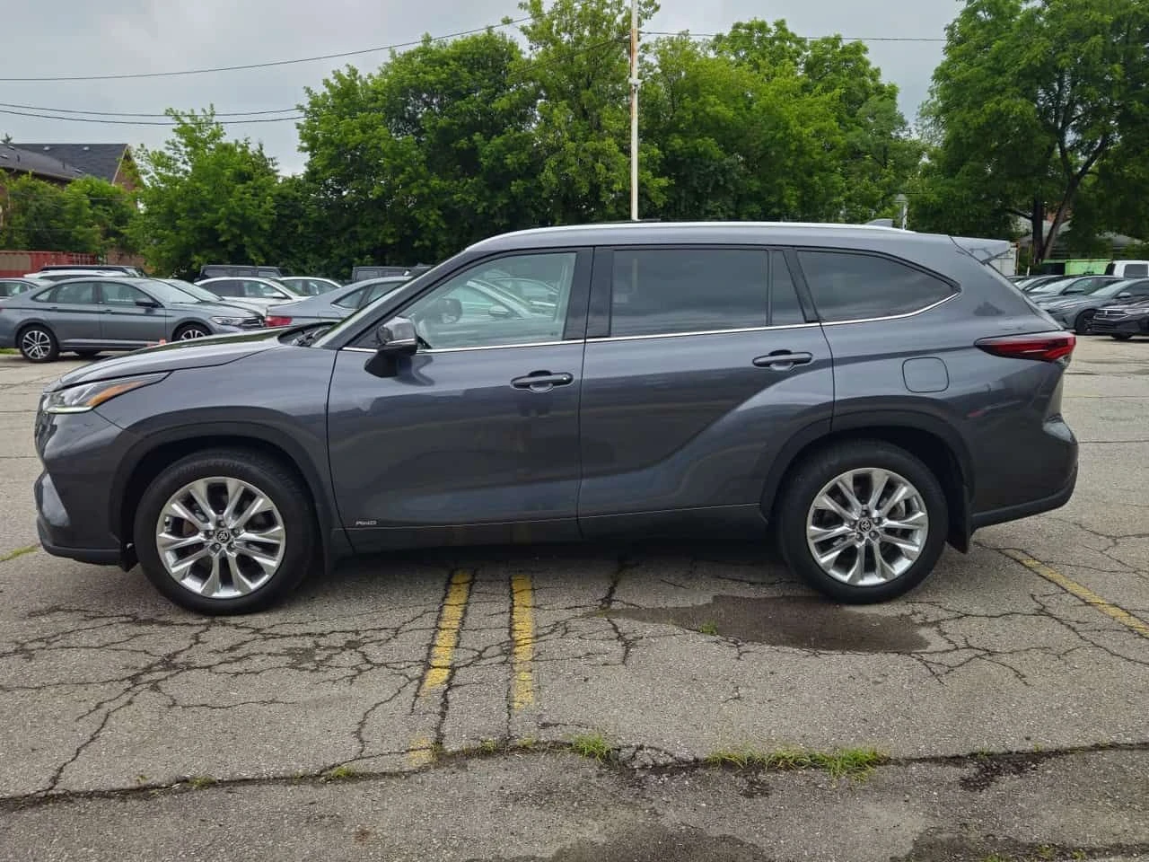 Toyota Highlander * Hybrid Limited * CARFAX * ОПЦИЯ ЗА ФИНАНСИРАНЕ, снимка 2 - Автомобили и джипове - 55199419