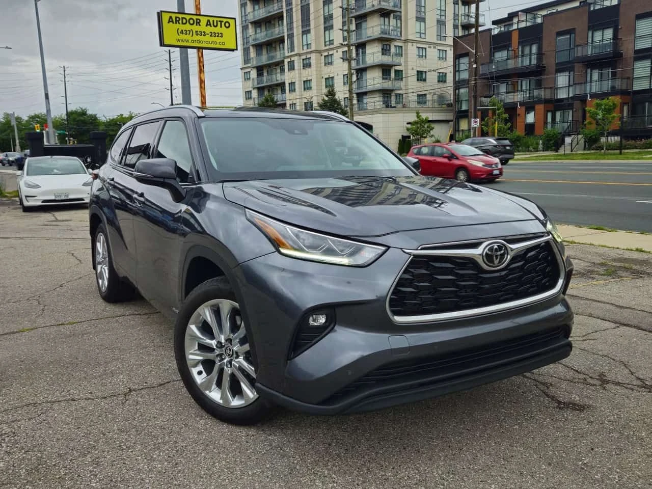 Toyota Highlander * Hybrid Limited * CARFAX * ОПЦИЯ ЗА ФИНАНСИРАНЕ