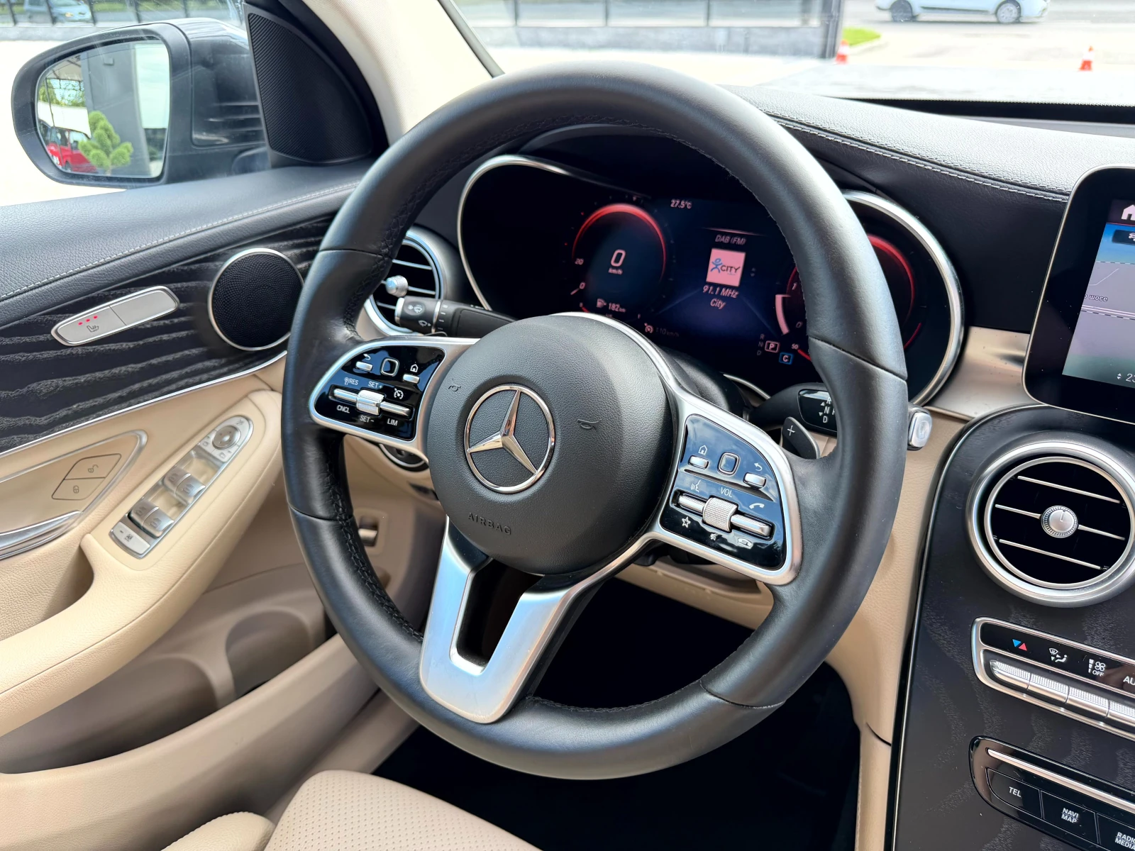 Mercedes-Benz GLC 220 d COUPE 4MATIC FACELIFT ПЪЛНА СЕРВИЗНА ИСТОРИЯ!!!, снимка 14 - Автомобили и джипове - 55218347