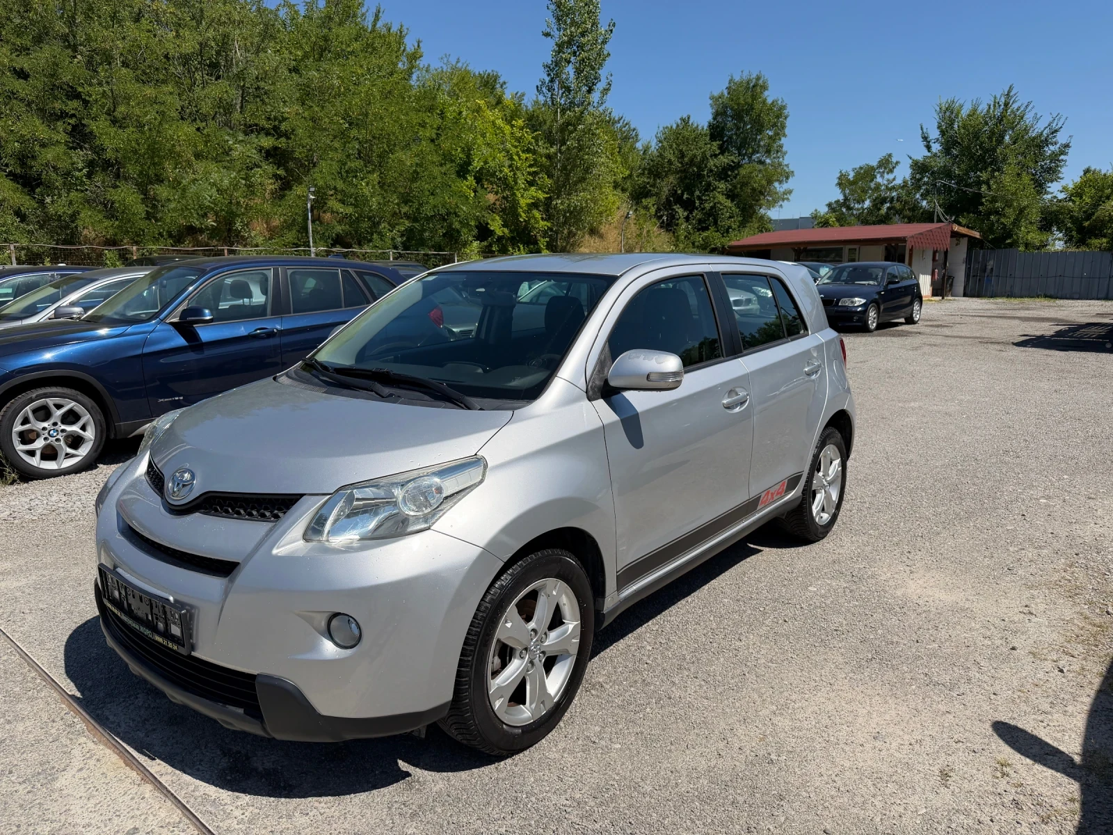 Toyota Urban Cruiser 1.4 DIZEL, 4x4, 175 ХИЛЯДИ, снимка 2 - Автомобили и джипове - 55473464