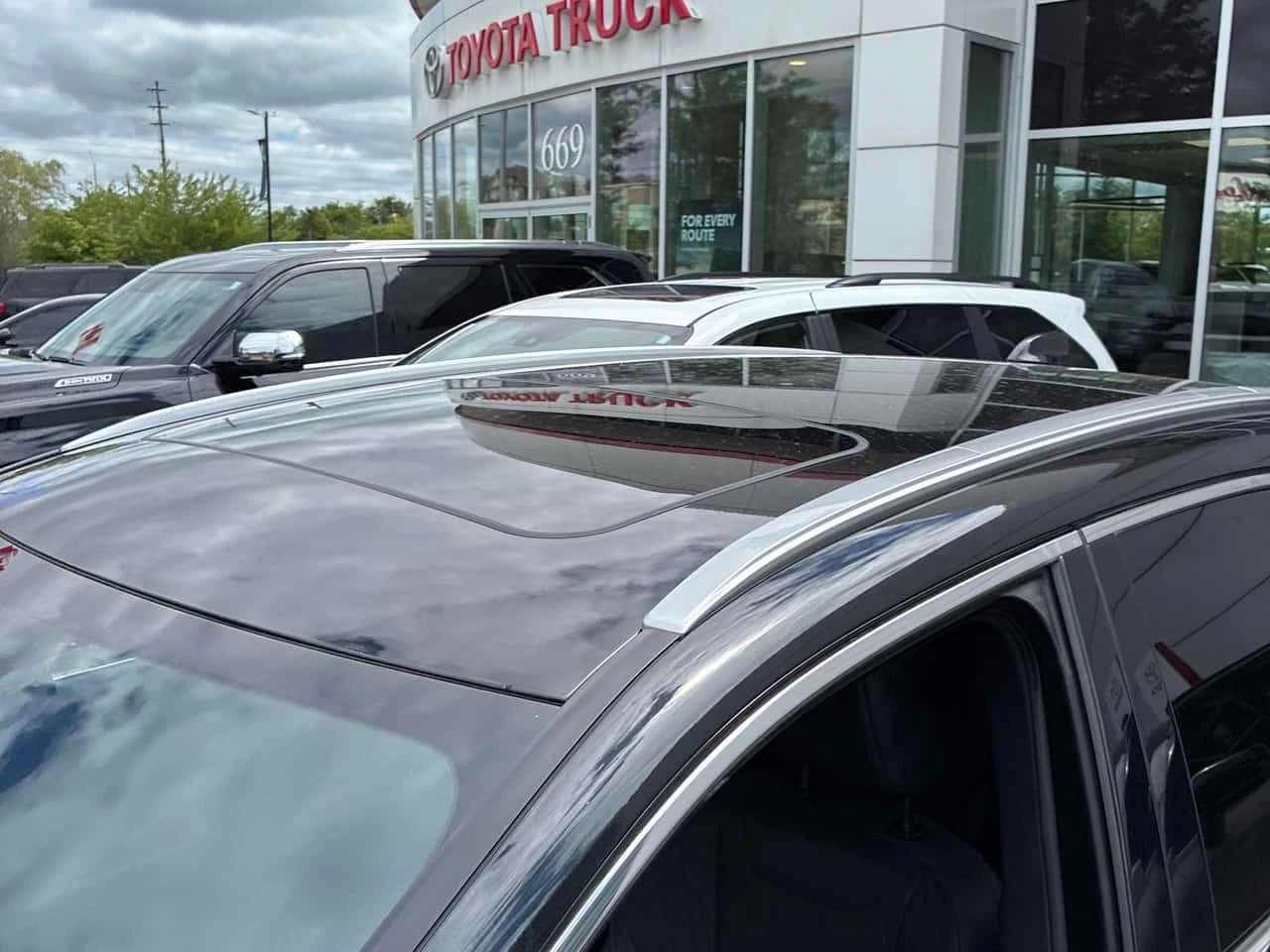 Lexus RX 350h * CARFAX * ОПЦИЯ ЗА ФИНАНСИРАНЕ, снимка 11 - Автомобили и джипове - 55772959