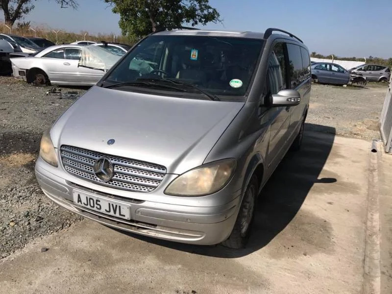 Mercedes-Benz Viano Бизнес класа на части , снимка 1 - Бусове и автобуси - 19173130