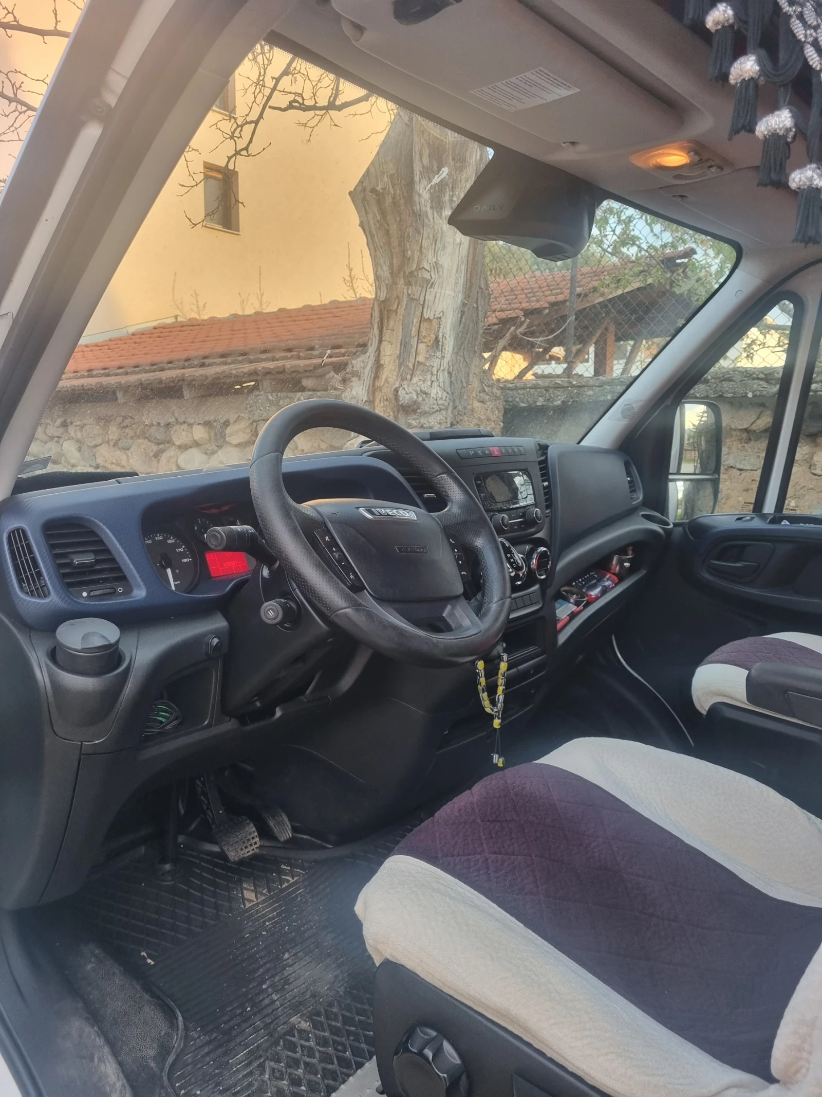 Iveco 35c18  - изображение 4