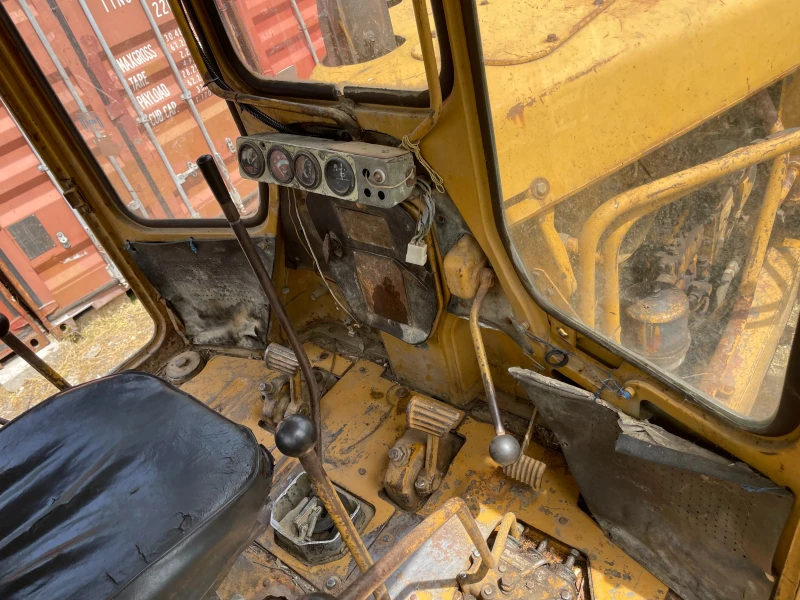 Булдозер ЧТЗ Т170, снимка 8 - Индустриална техника - 52451041