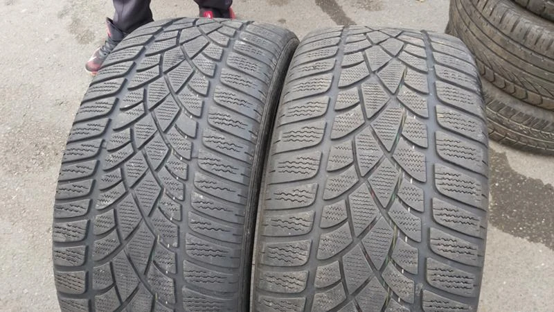 Гуми Зимни 275/35R20, снимка 1 - Гуми и джанти - 27409950