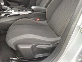 Peugeot 208, снимка 10