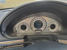 Mercedes-Benz E 500, снимка 8