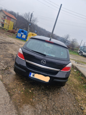 Opel Astra, снимка 2 - Автомобили и джипове - 45307757