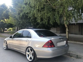 Mercedes-Benz C 220, снимка 4