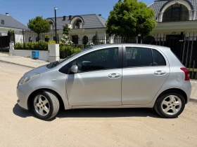 Обява за продажба на Toyota Yaris 1.3 vvti  ~7 500 лв. - изображение 1