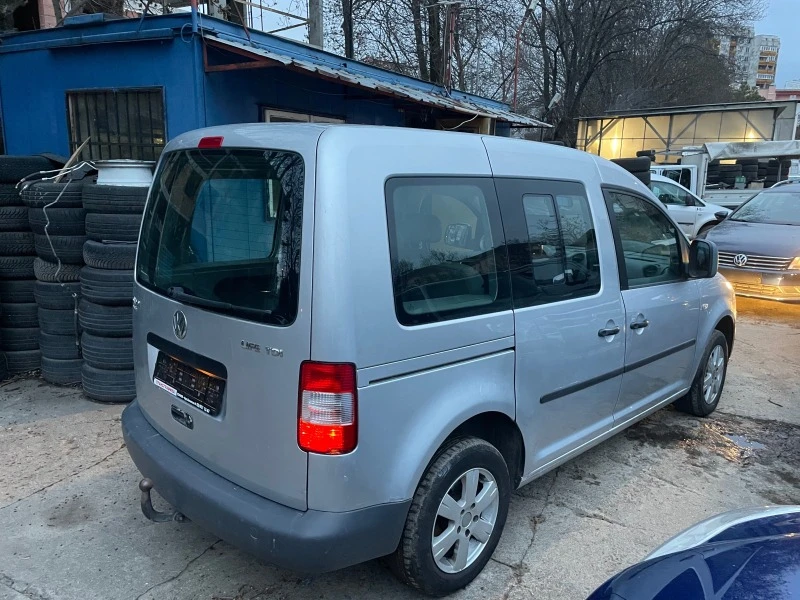 VW Caddy, снимка 4 - Автомобили и джипове - 39744017