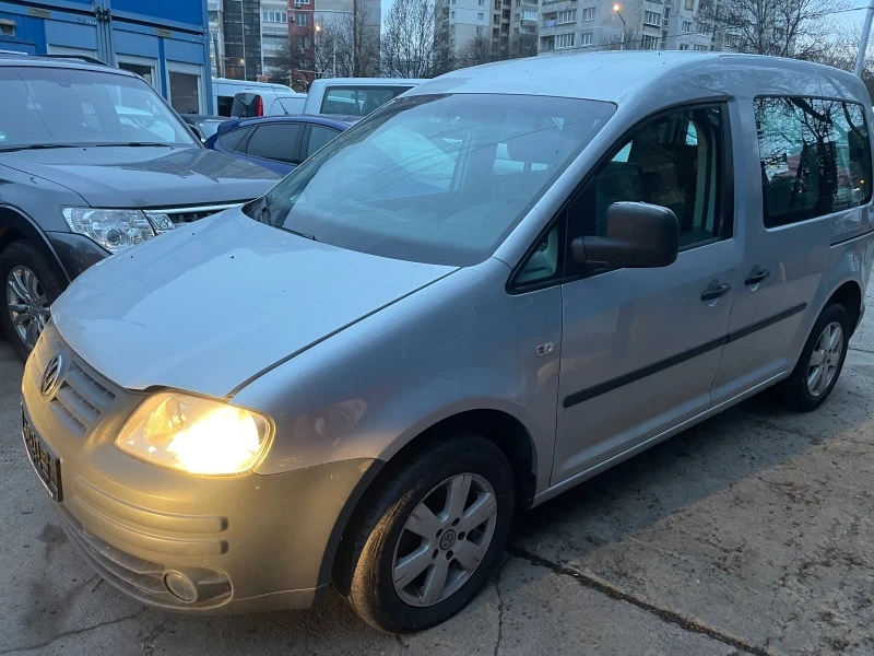 VW Caddy, снимка 1 - Автомобили и джипове - 39744017