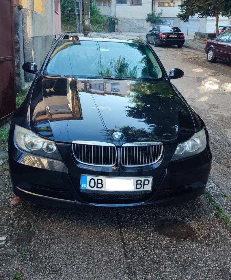 BMW 320, снимка 1 - Автомобили и джипове - 46431316