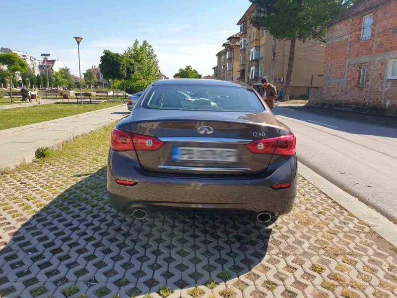 Infiniti Q50, снимка 3 - Автомобили и джипове - 48876085