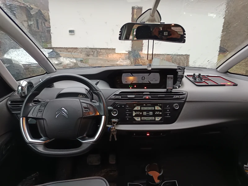 Citroen C4 Picasso, снимка 8 - Автомобили и джипове - 49533158