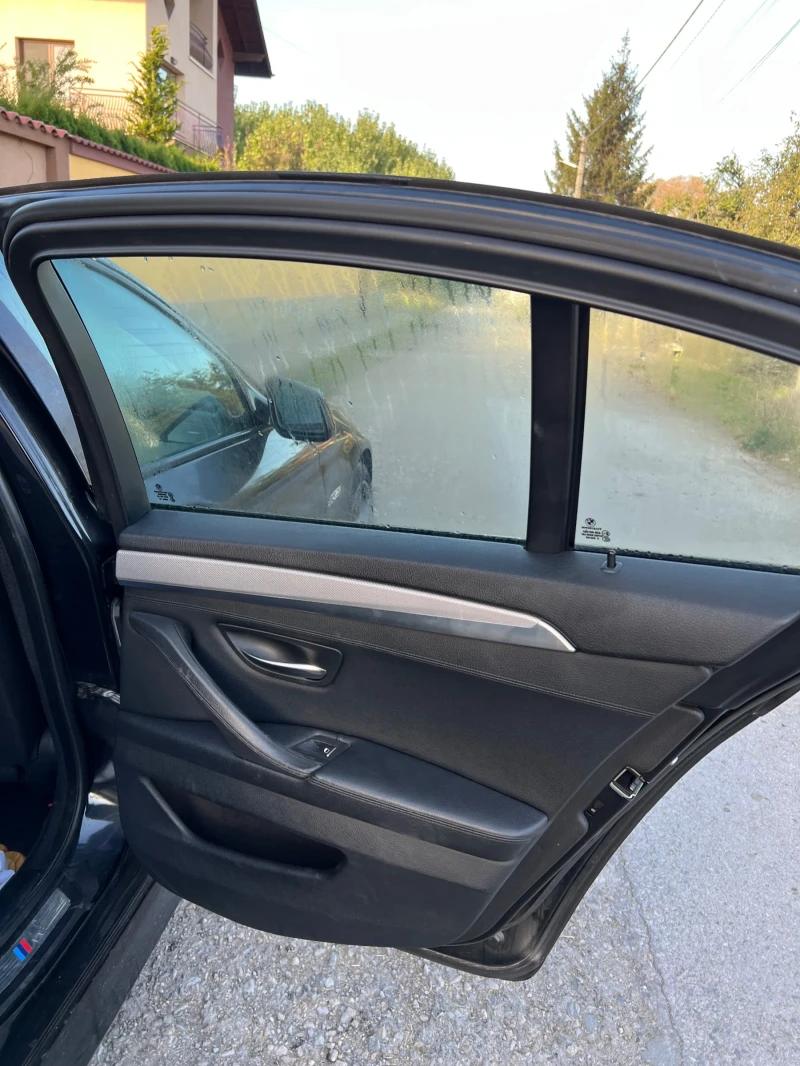 BMW 550 X Drive, снимка 11 - Автомобили и джипове - 52419075