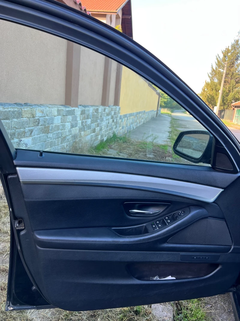 BMW 550 X Drive, снимка 9 - Автомобили и джипове - 52419075