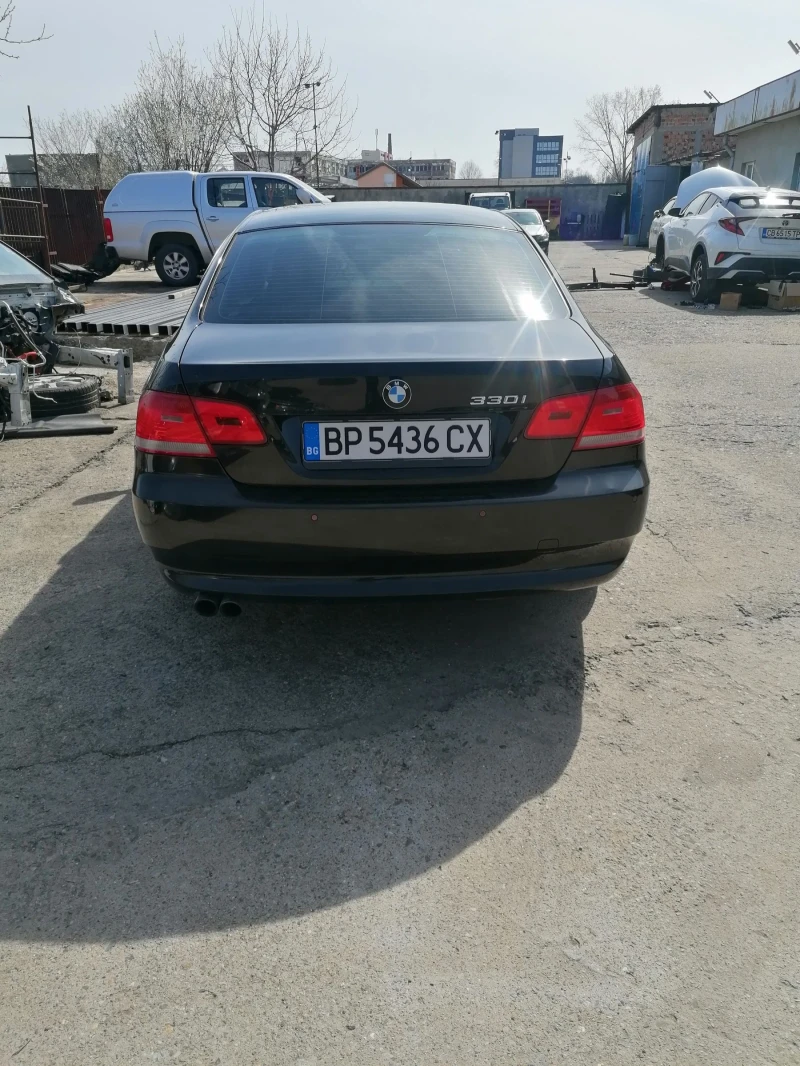 BMW 330, снимка 2 - Автомобили и джипове - 52808263