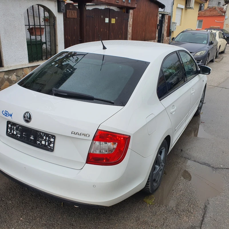 Skoda Rapid 1.2, снимка 5 - Автомобили и джипове - 52359955