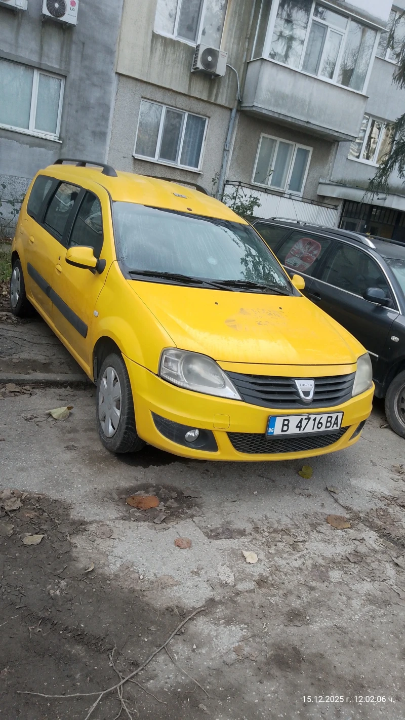 Dacia Logan, снимка 4 - Автомобили и джипове - 52804443