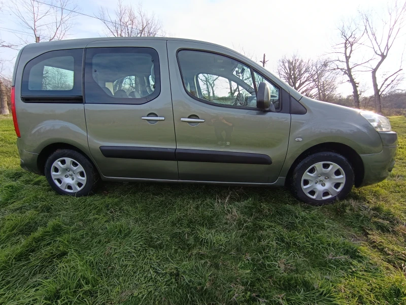 Peugeot Partner 1.6i Tepee, снимка 4 - Автомобили и джипове - 53165400