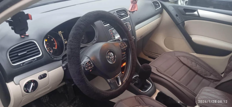 VW Golf 1, 4 САХА TSI, снимка 4 - Автомобили и джипове - 53257344