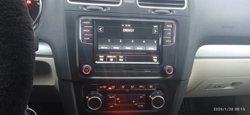 VW Golf 1, 4 САХА TSI, снимка 7 - Автомобили и джипове - 53257344