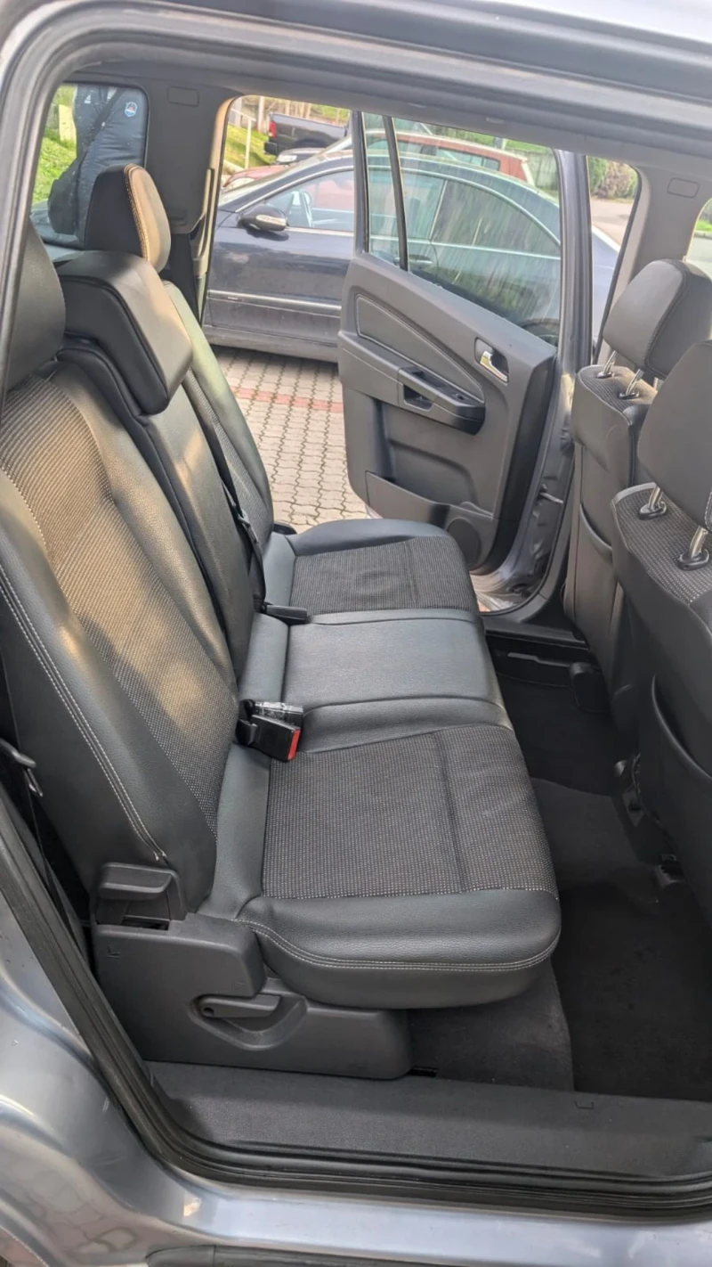Opel Zafira 1.9 dci 120кс, снимка 3 - Автомобили и джипове - 53434829