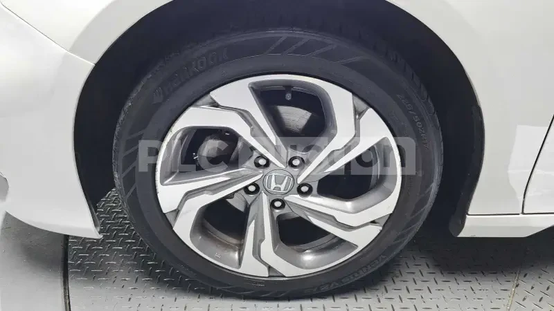 Honda Accord ЛИЗИНГ , ЦЕНА до БГ, снимка 5 - Автомобили и джипове - 55327525