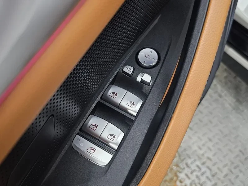 BMW i4 M Sports - ���� 30% ����� | Mobile.bg � ����������� 11