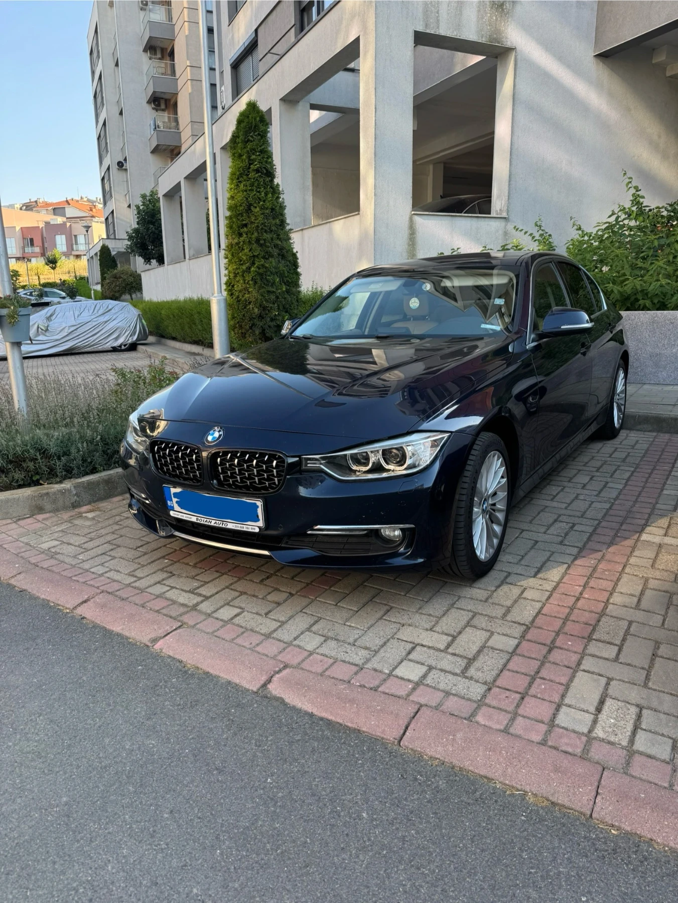 BMW 320 Luxury, снимка 1