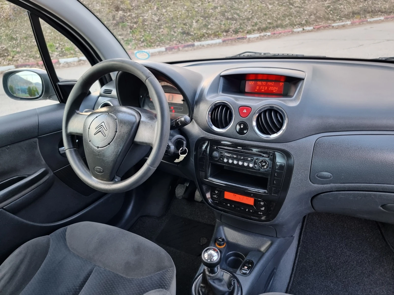 Citroen C3 1.2 EXCLUZIVE/KLIMATRONIK - изображение 10