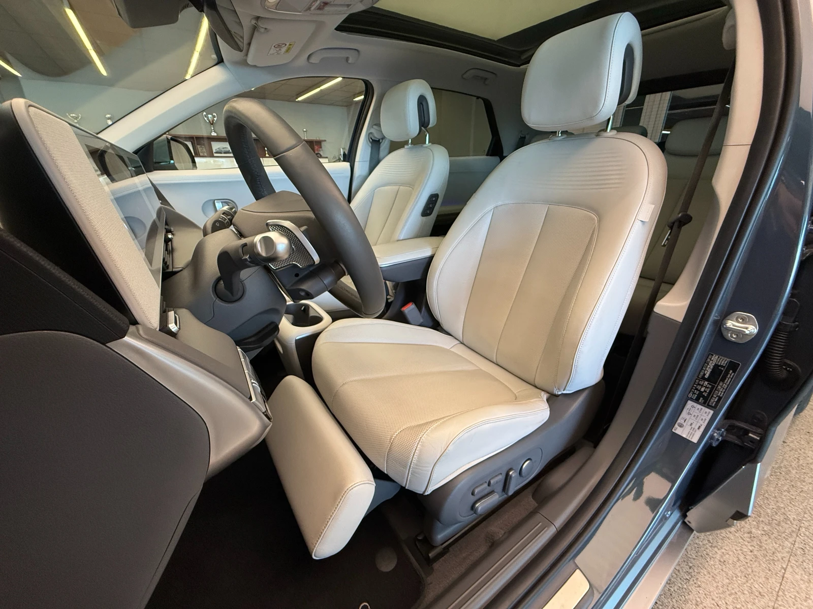 Hyundai Ioniq 5 73 kWh PREMIUM RWD - изображение 10