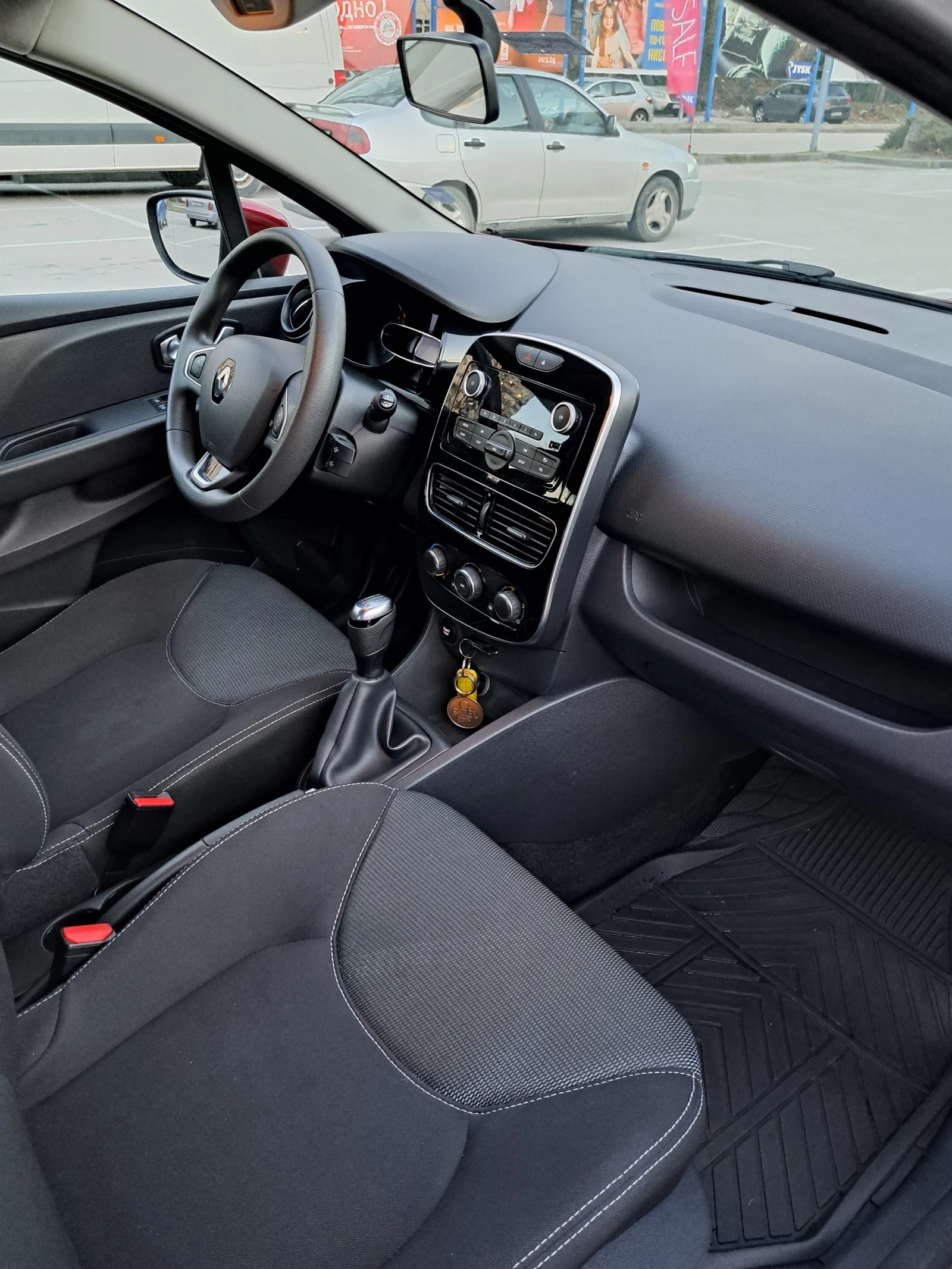 Renault Clio  - изображение 6