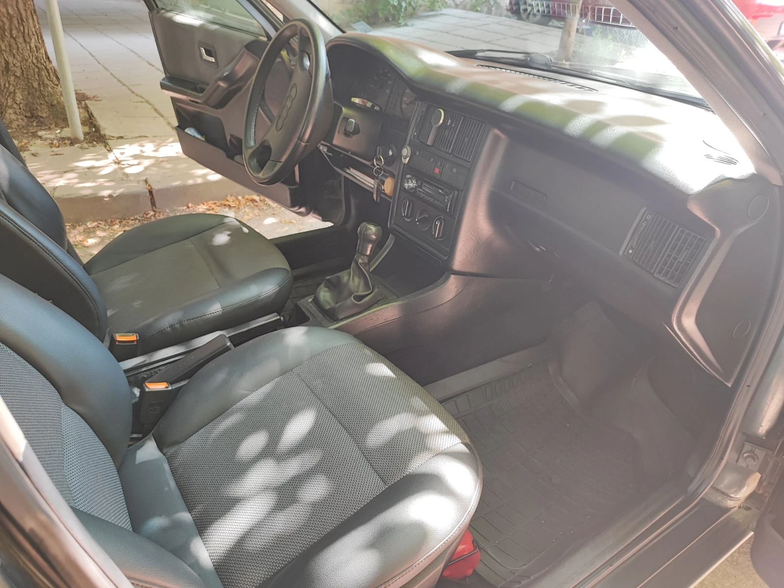 Audi 80 B4 - изображение 7