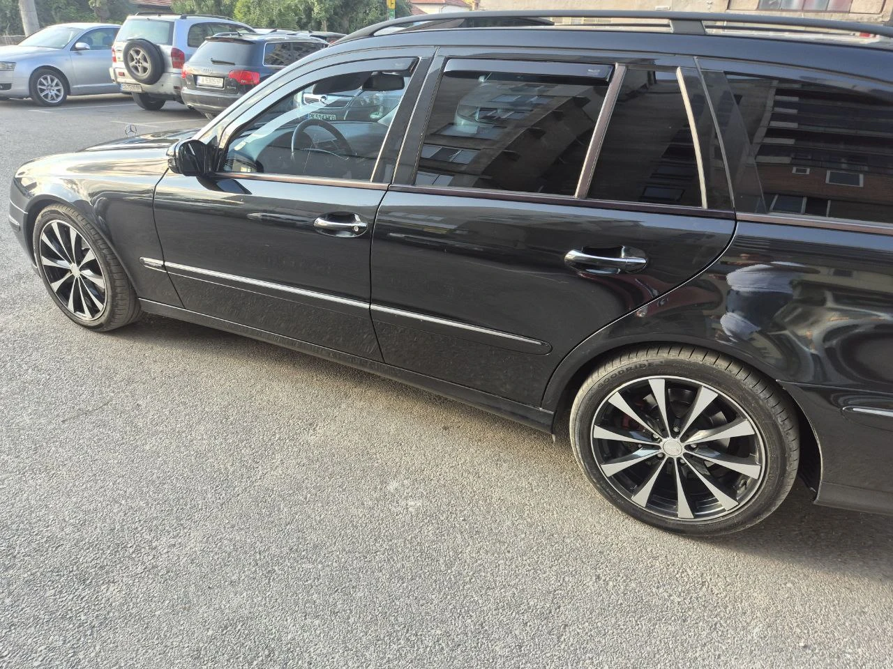 Mercedes-Benz E 320 CDI 7G Tronic  - изображение 2