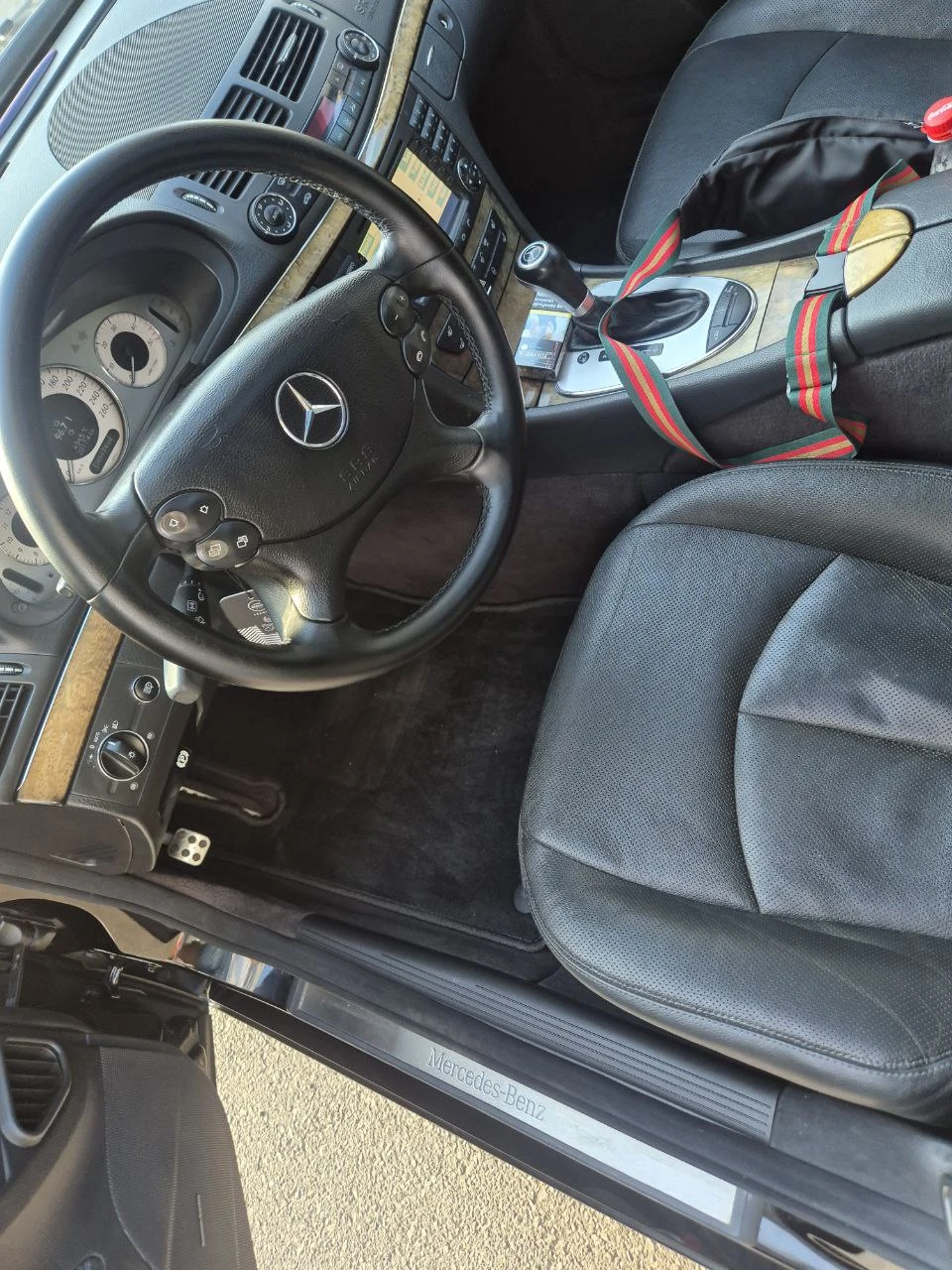 Mercedes-Benz E 320 CDI 7G Tronic  - изображение 7