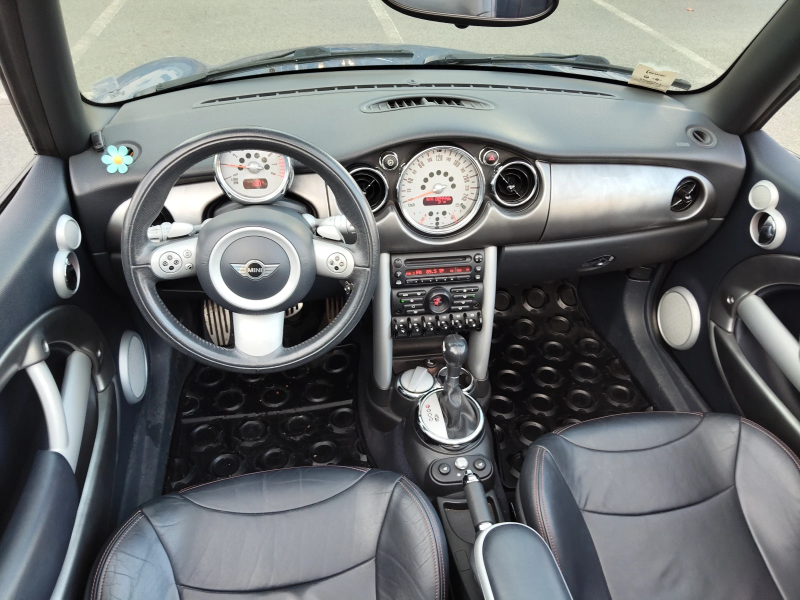 Mini Cooper s cabrio 86KM + AUTO+ KOJA | Mobile.bg — изображение 8