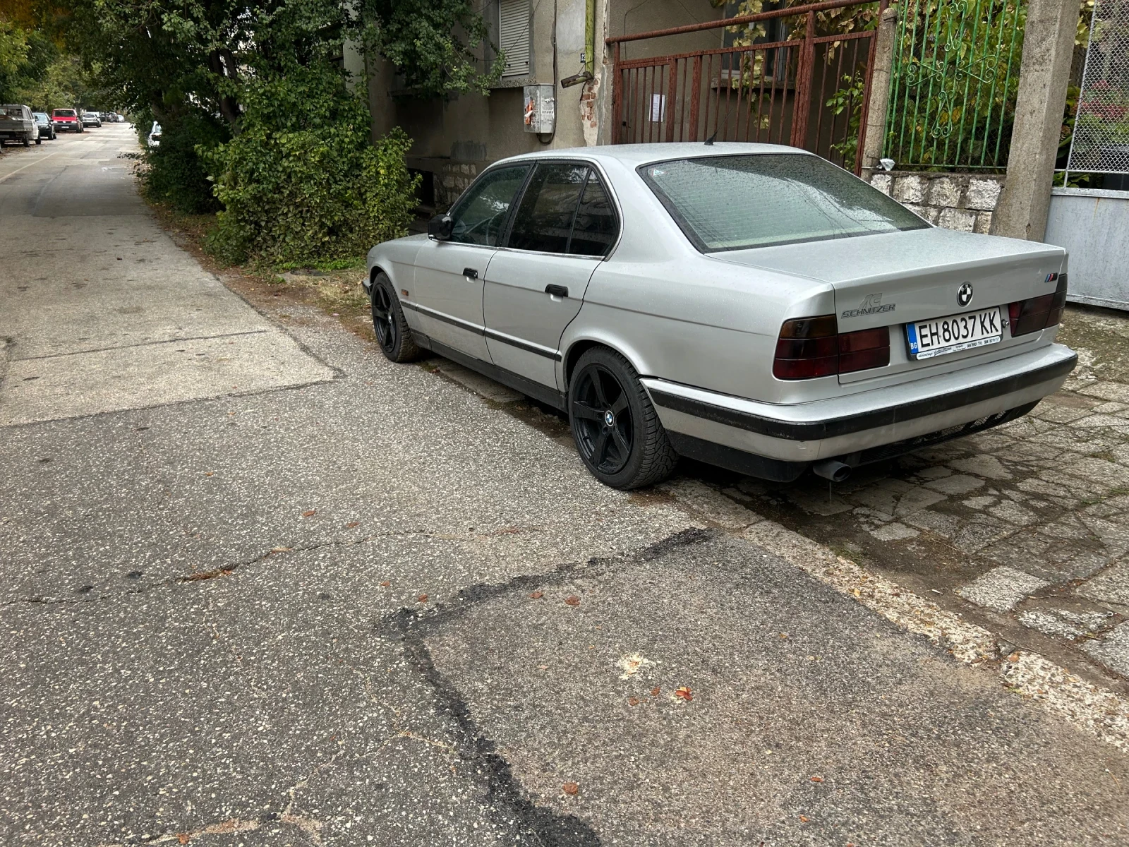 BMW 520  - изображение 2