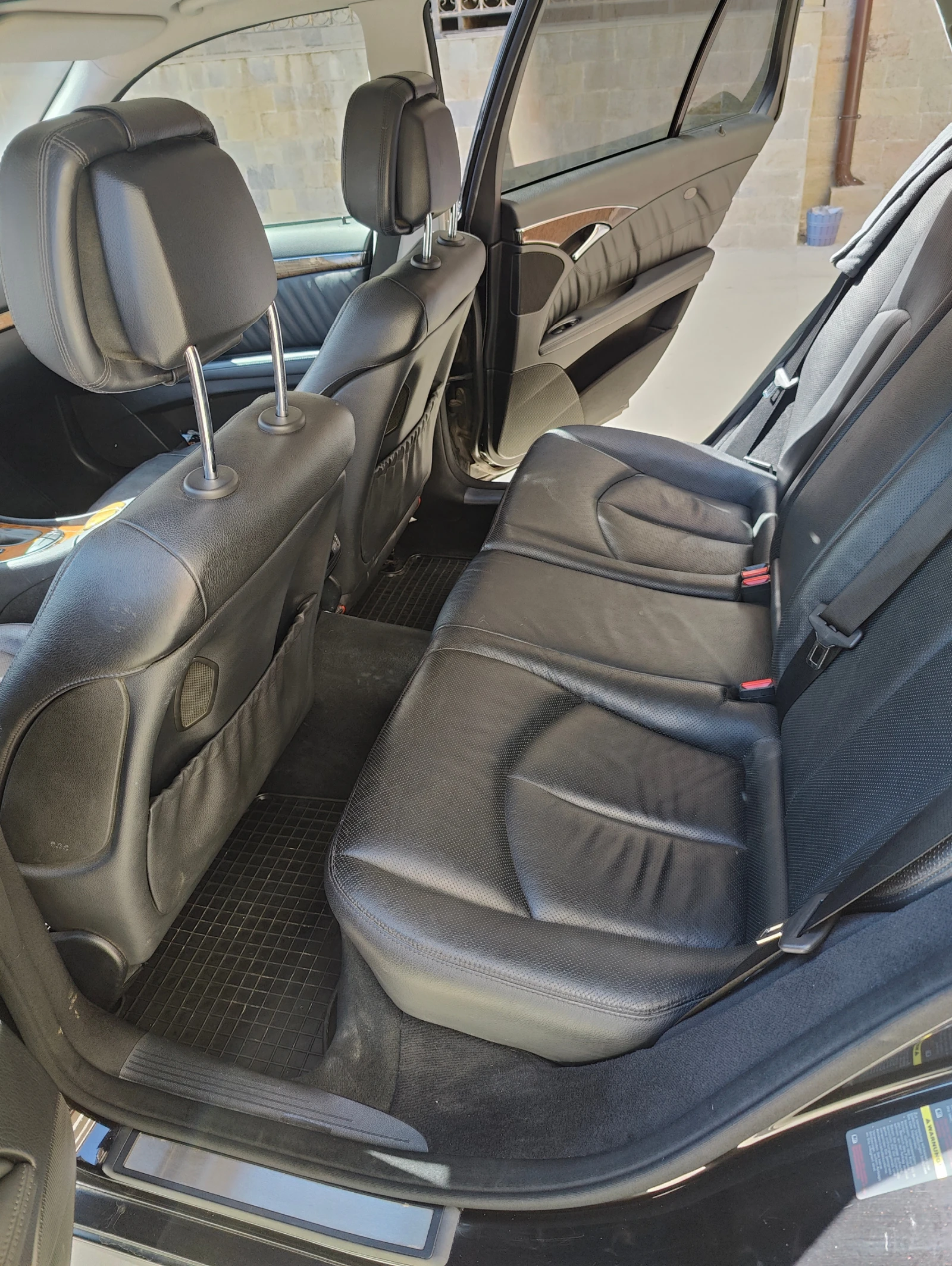 Mercedes-Benz E 500, снимка 6 - Автомобили и джипове - 53819206