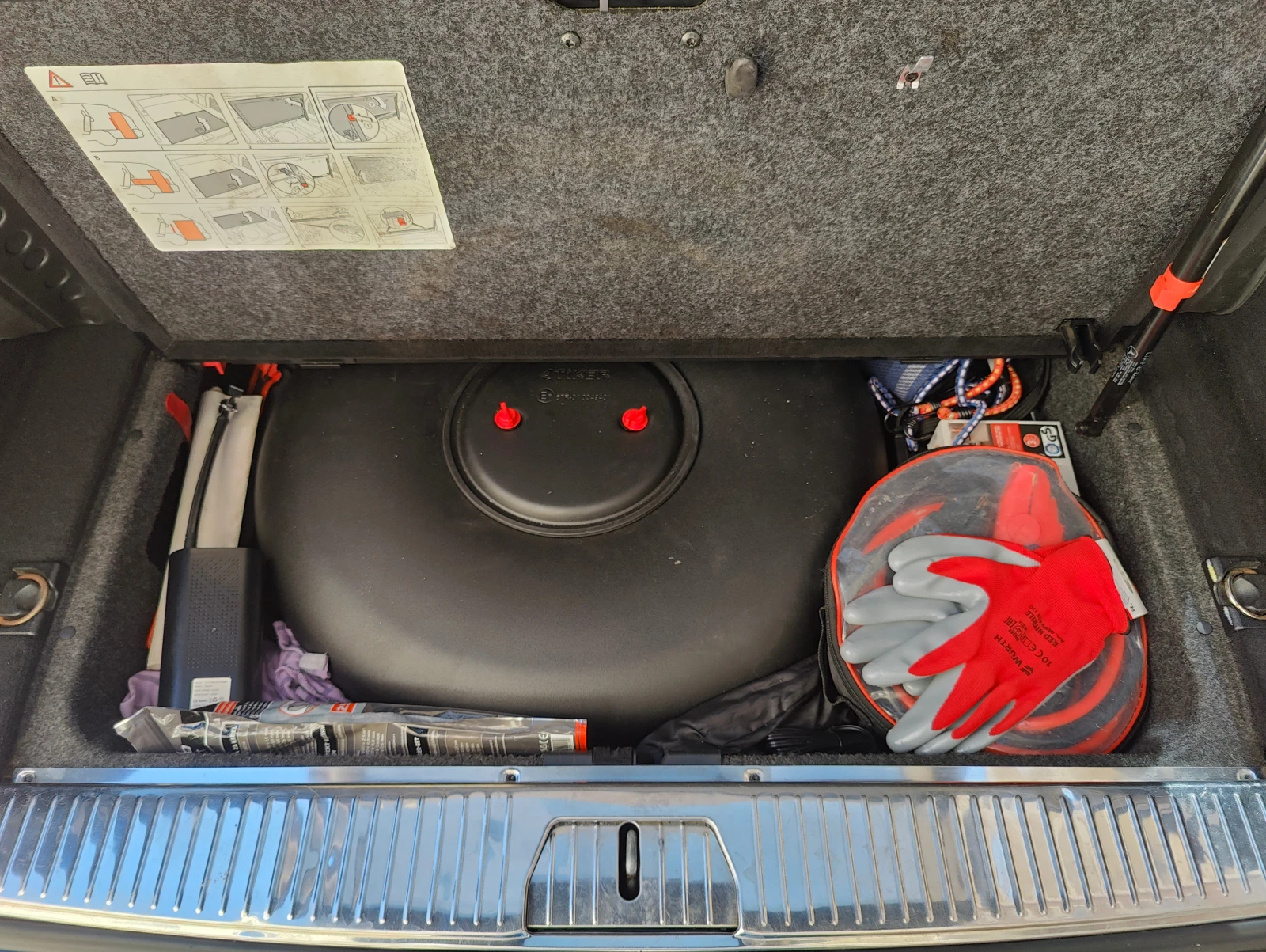 Mercedes-Benz E 500, снимка 15 - Автомобили и джипове - 53819206