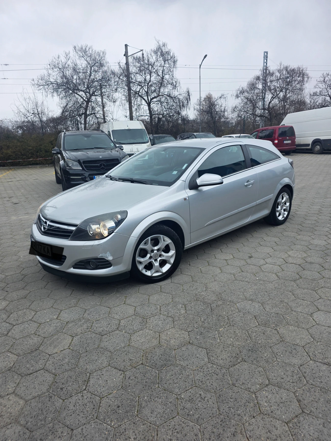 Opel Astra GTC