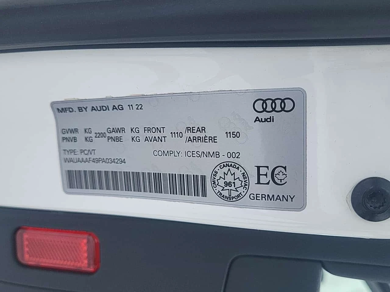 Audi A4 PANORAMA| ПОДГРЕВИ| 2 КЛЮЧА| CARFAX, снимка 14 - Автомобили и джипове - 53970995