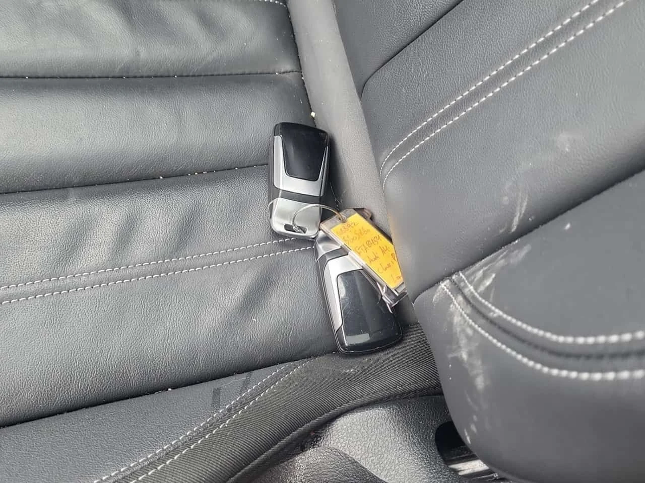 Audi A4 PANORAMA| ПОДГРЕВИ| 2 КЛЮЧА| CARFAX, снимка 17 - Автомобили и джипове - 53970995