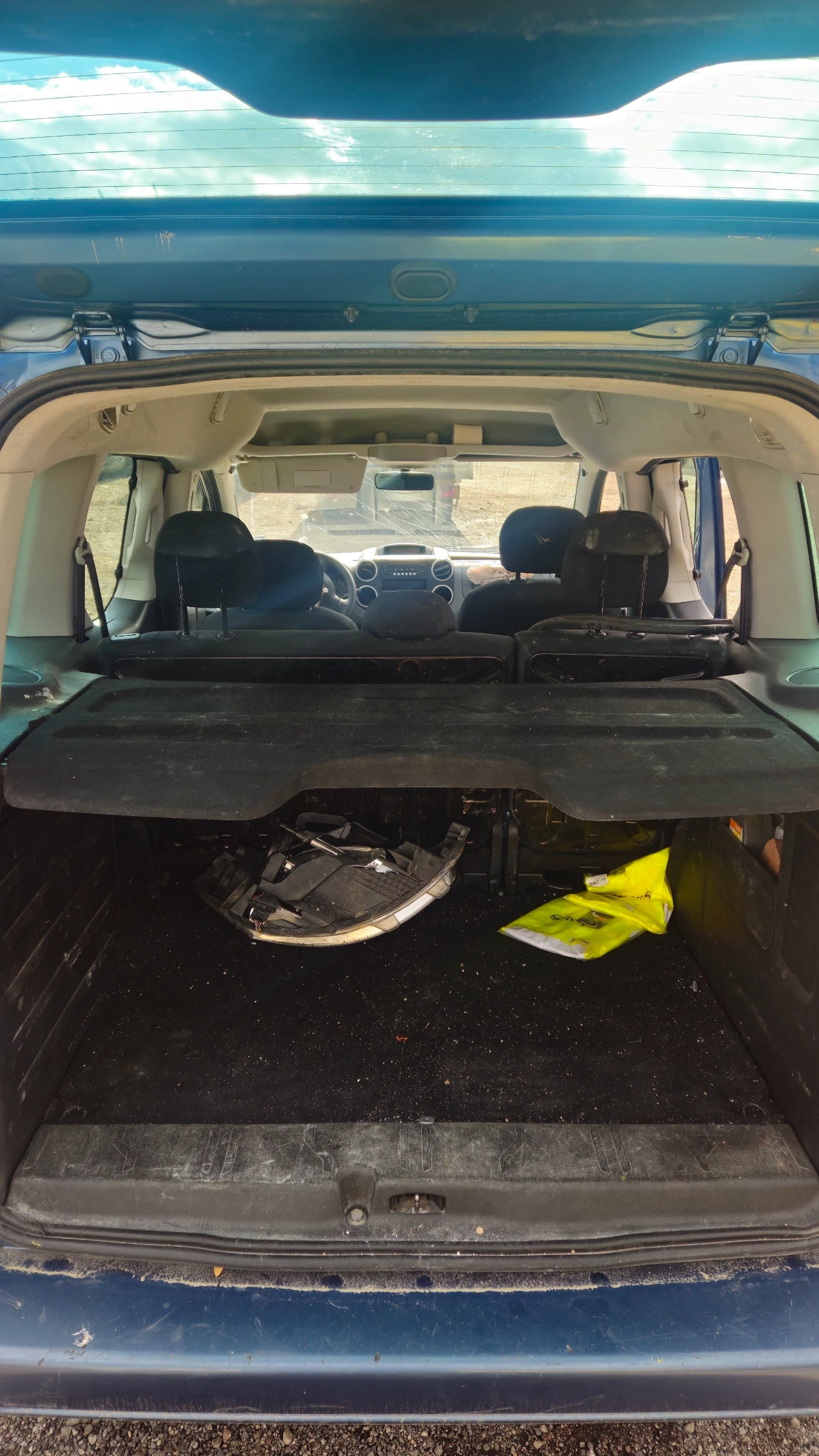 Peugeot Partner 1.6hdi/на части , снимка 8 - Автомобили и джипове - 54086089